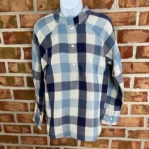 Hatley Cotton Blue Blouse Elegant Top with partial button up. Size Small